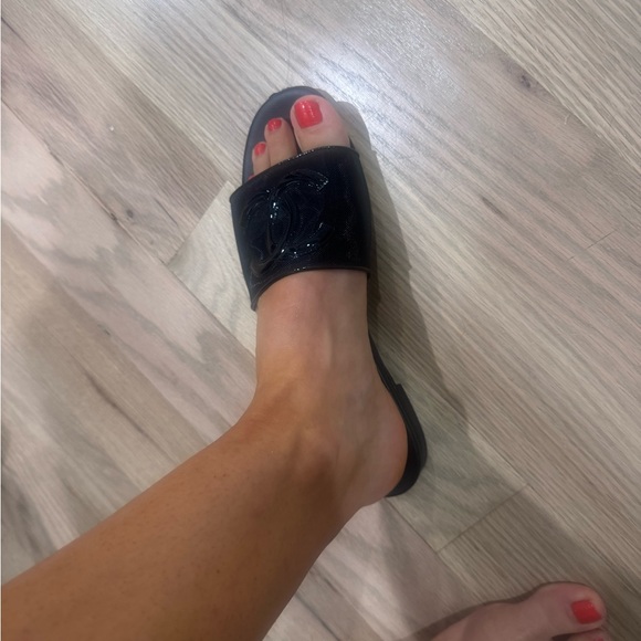 Chanel slides - Picture 8 of 8